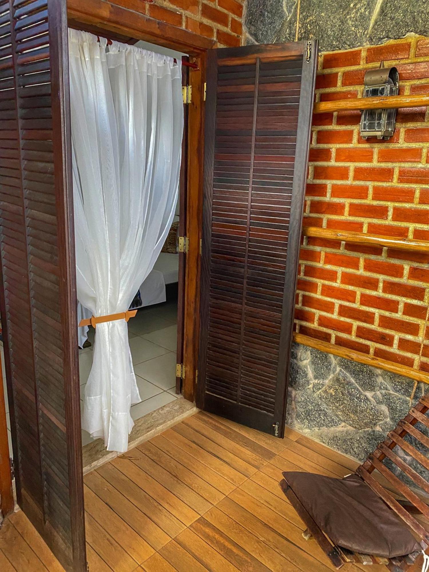 Pousada D'Pillel Vila do Abraao Ngoại thất bức ảnh